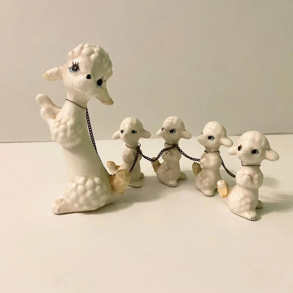 Vintage Poodle Dog Family 4 Pups  On Chains Figurine Missing Hair - Picture 1 of 16